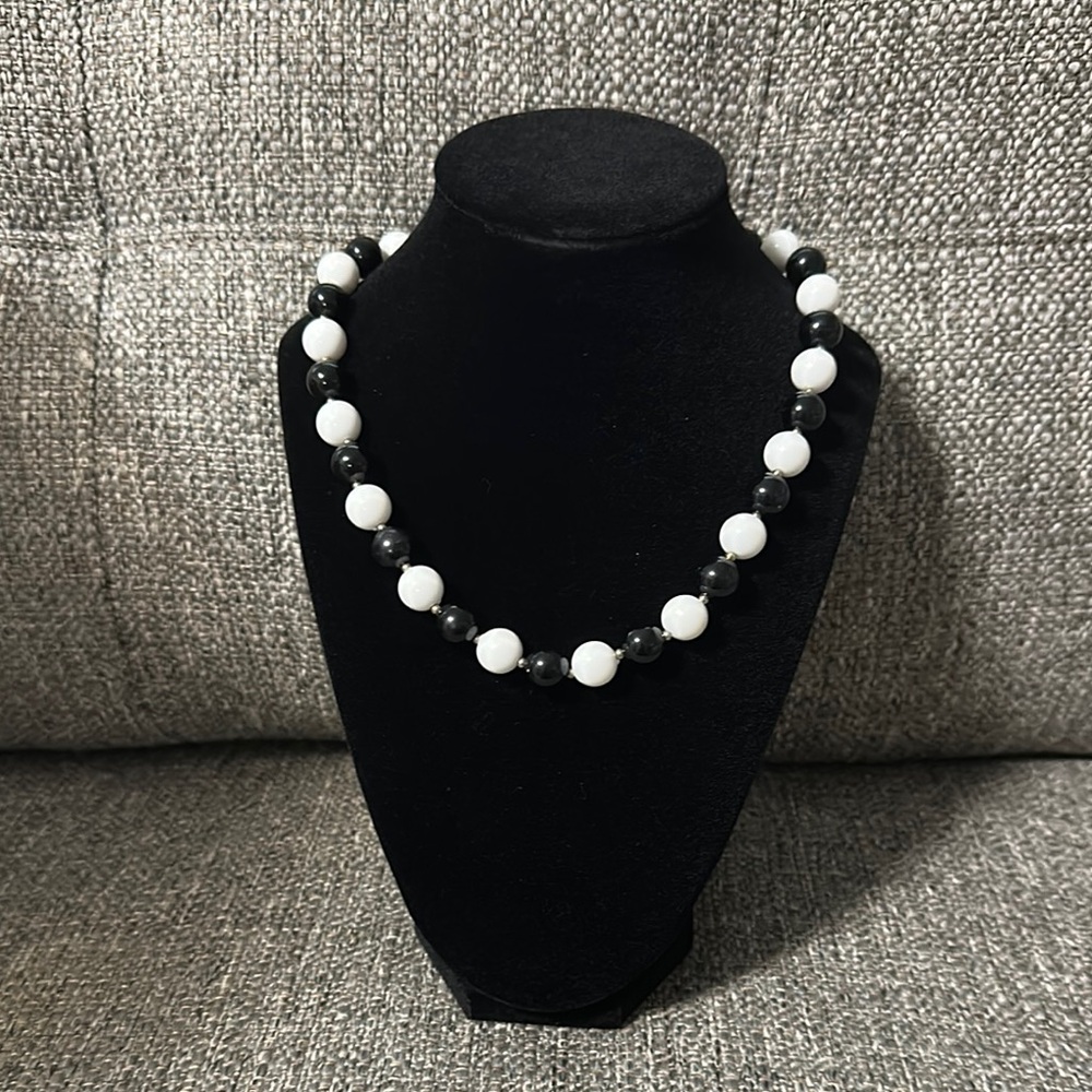 Elegant Black and White Beaded Necklace
